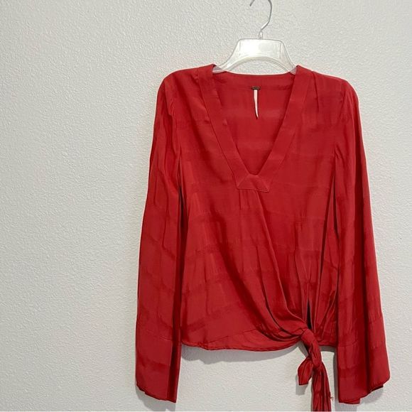 Free People Rust Sienna Coral V Neck Side Tie Oversized Side Tie Blouse XS - Picture 6 of 11